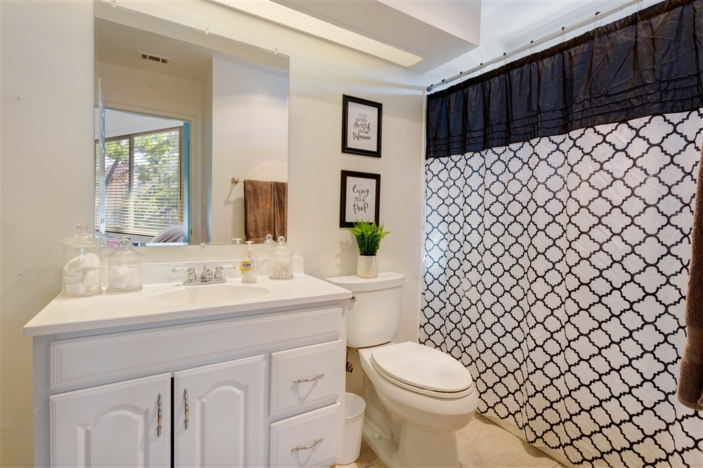 514 Jamacha Road, Unit 1J El Cajon, CA 92019 - Photo 13 of 25 Gallery Image 13