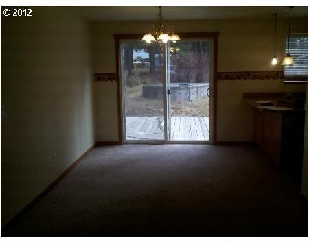 19391 Indian Summer Road Bend, OR 97702 - Photo 3 of 10