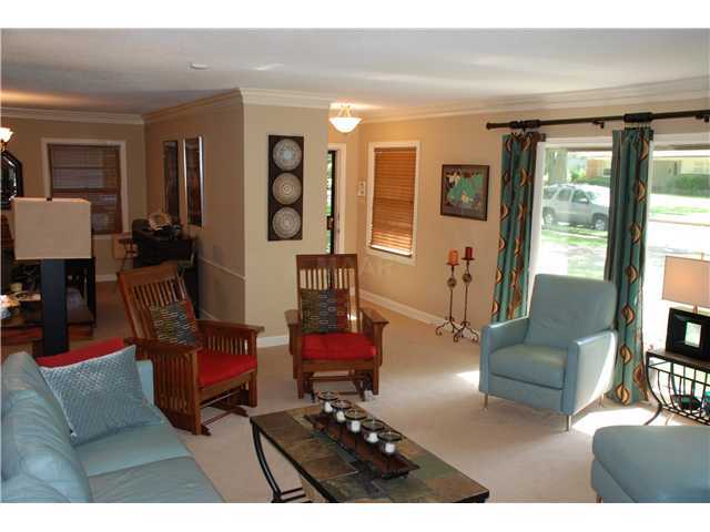 169 North Rose Road Memphis, TN 38117 - Photo 3 of 20