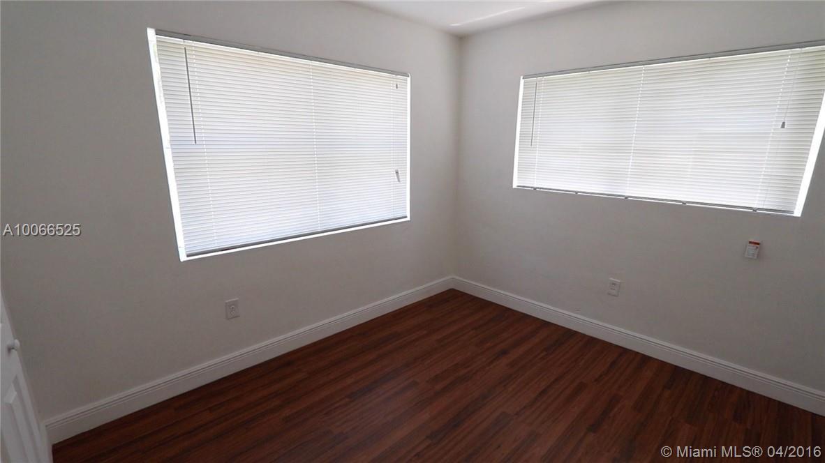 910 Northwest 89th Street Miami, FL 33150 - Photo 32 of 35