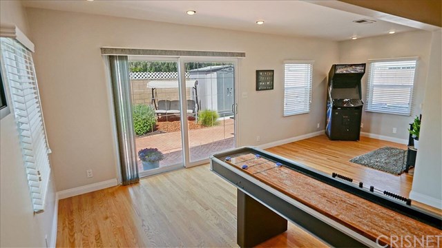 16809 Tupper Street Northridge, CA 91343 - Photo 6 of 19