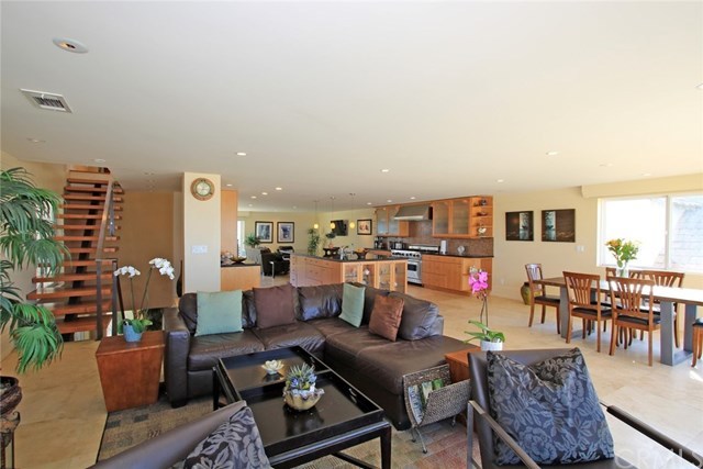 2129 Ocean Drive Oxnard, CA 93035 - Photo 11 of 71