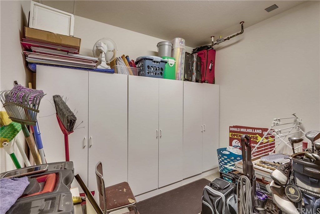 407 Trailblaze Irvine, CA 92618 - Photo 26 of 52