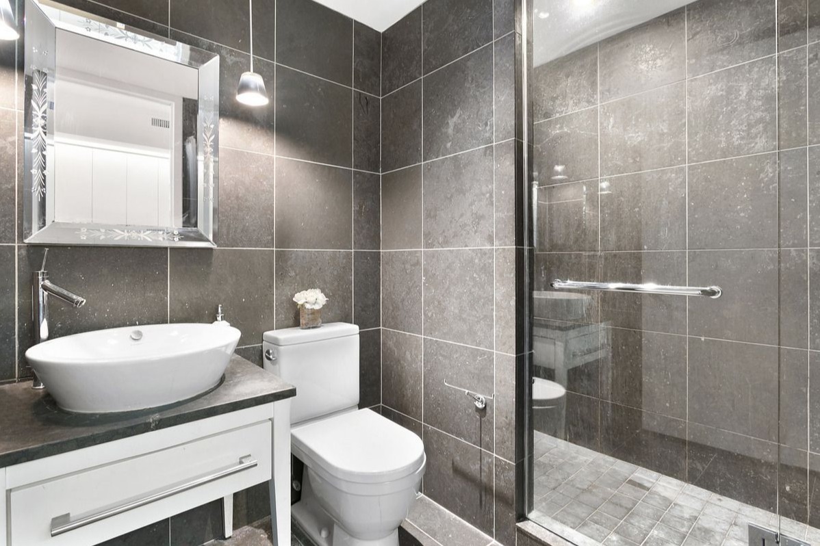 340 East 23rd Street, Unit 11J Manhattan, NY 10010 - Photo 3 of 5