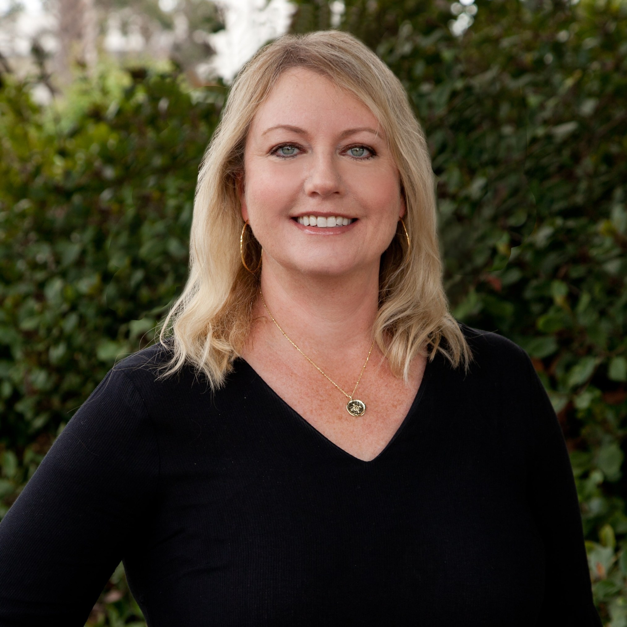 Laurie Zamora, Real Estate Agent Compass