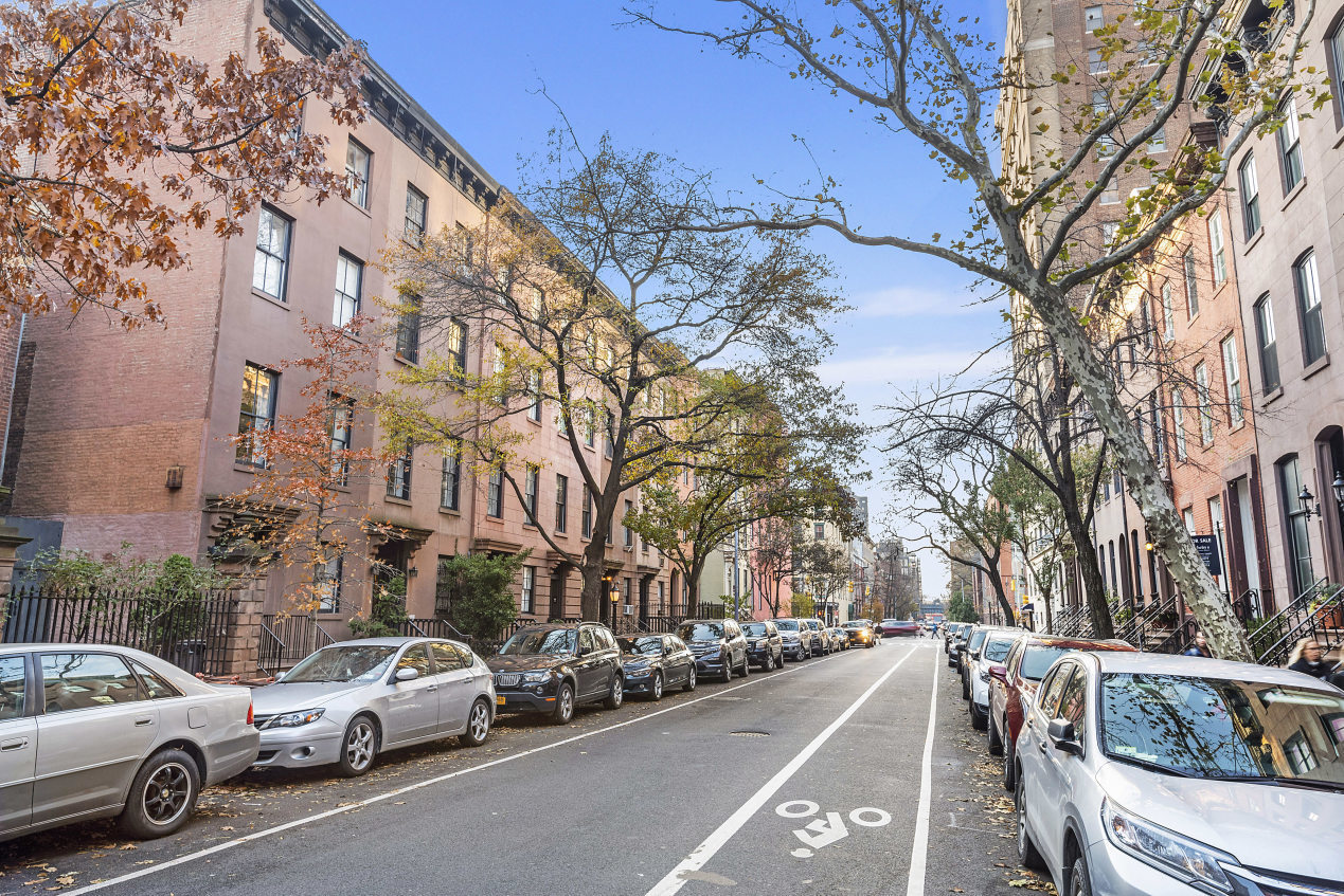 306 West 20th Street, Unit PH5 Manhattan, NY 10011 - Photo 13 of 15