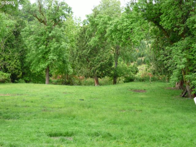 21050 Boones Ferry Road Northeast Aurora, OR 97002 - Photo 5 of 10 Gallery Image 5