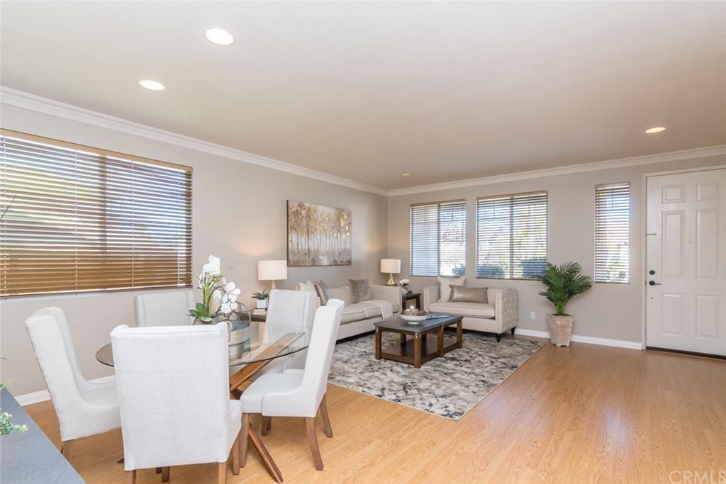 31901 Cercle Chambertin Temecula, CA 92591 - Photo 8 of 56