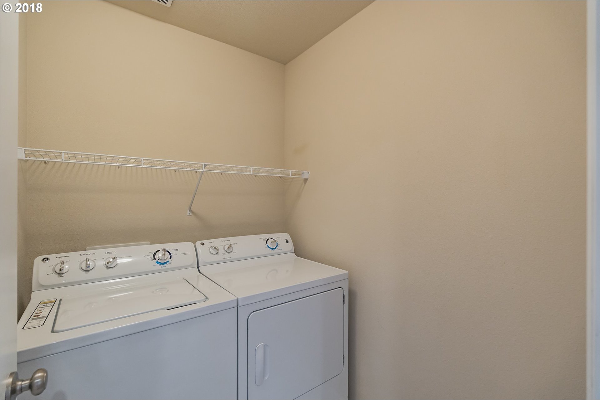 17204 Southwest 119th Place Portland, OR 97224 - Photo 5 of 30