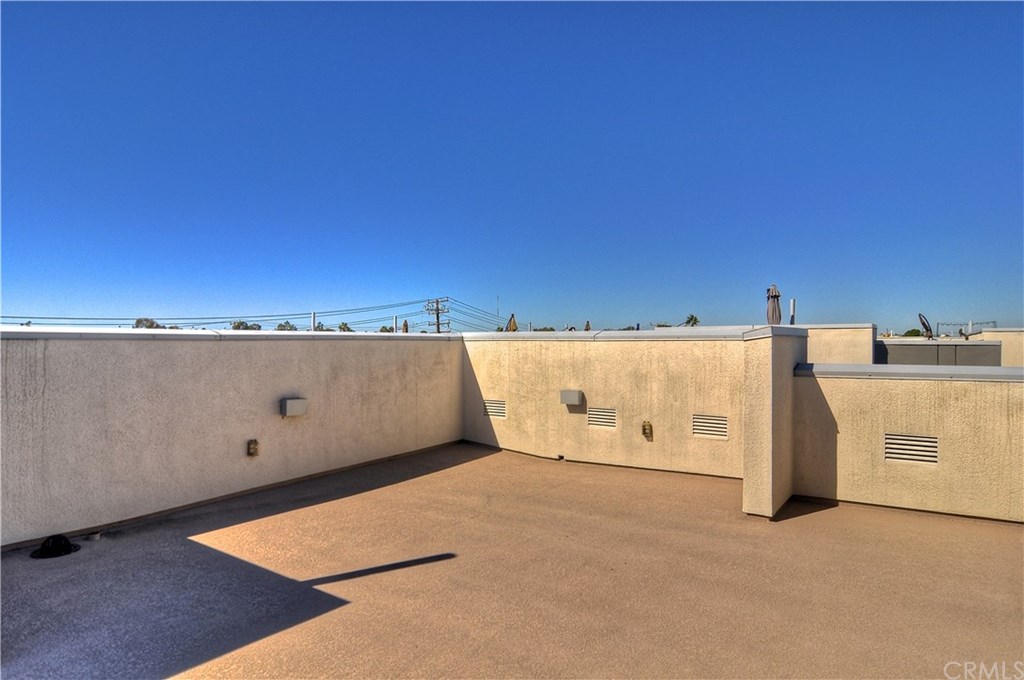 149 Mercer Way Costa Mesa, CA 92627 - Photo 28 of 35