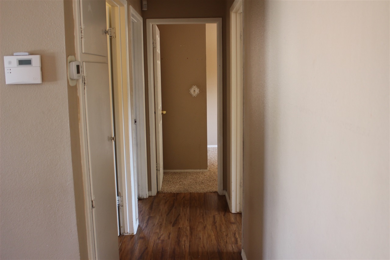 3012 Central Spring Valley, CA 91977 - Photo 20 of 25 Gallery Image 20