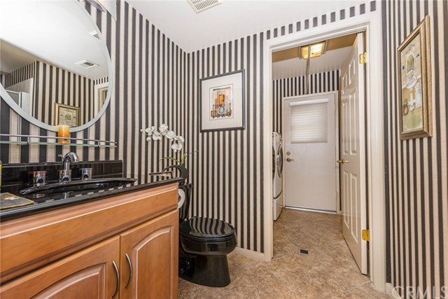 10 Columbus Irvine, CA 92620 - Photo 13 of 57