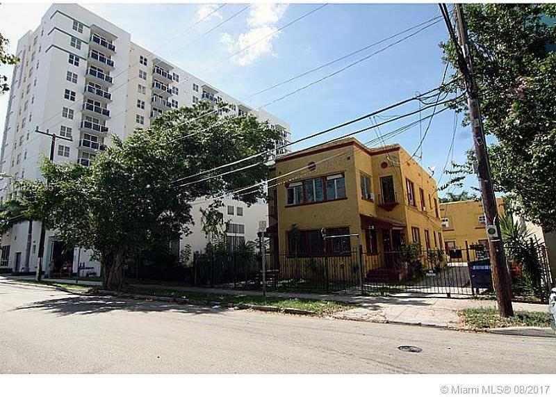 237 Northeast 24th Street Miami, FL 33137 - Photo 4 of 8
