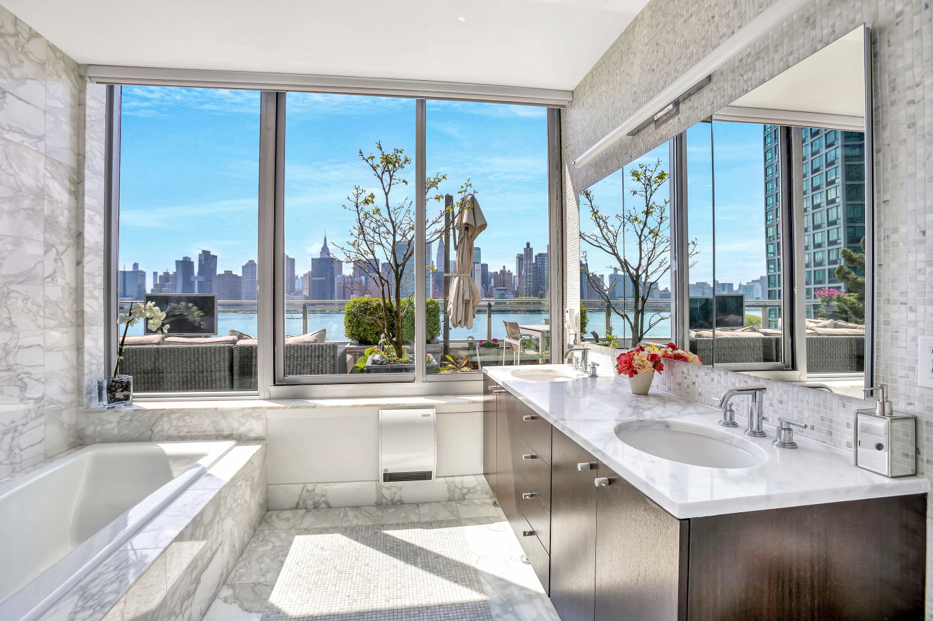 46-30 Center Boulevard, Unit 512 Queens, NY 11109 - Photo 9 of 35