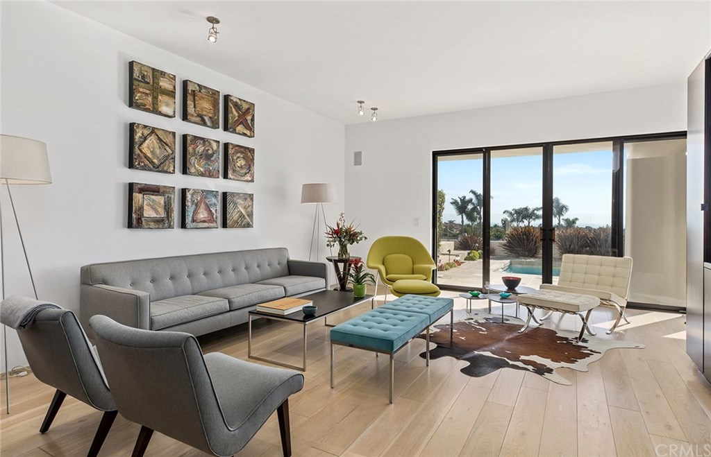 27 Gavina Dana Point, CA 92629 - Photo 15 of 55