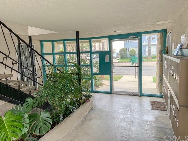 $285,000 | 1101 East Ocean Boulevard, Unit 16, Long Beach, CA 90802