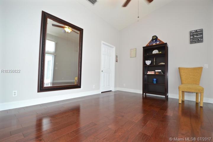 8945 Southwest Chevy Circle Stuart, FL 34997 - Photo 16 of 61 Gallery Image 16