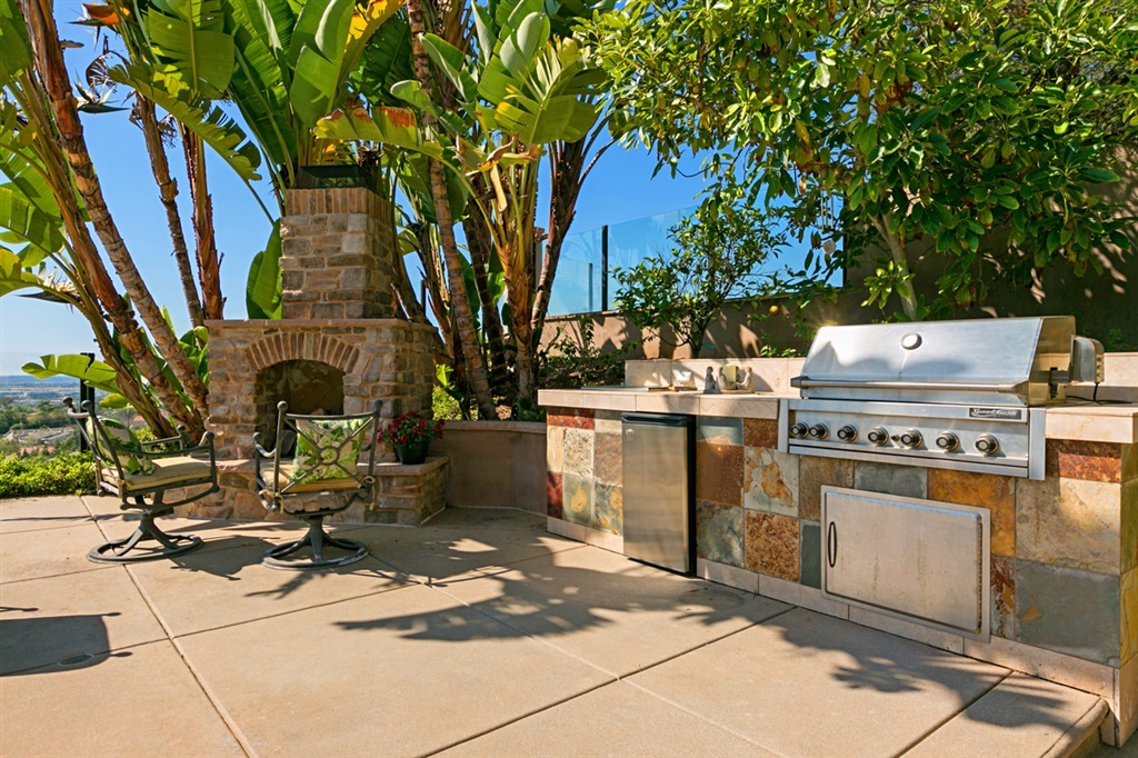 7004 Corintia Street Carlsbad, CA 92009 - Photo 22 of 25