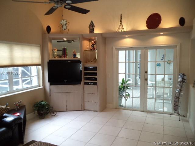 542 Slippery Rock Road Weston, FL 33327 - Photo 9 of 24 Gallery Image 9
