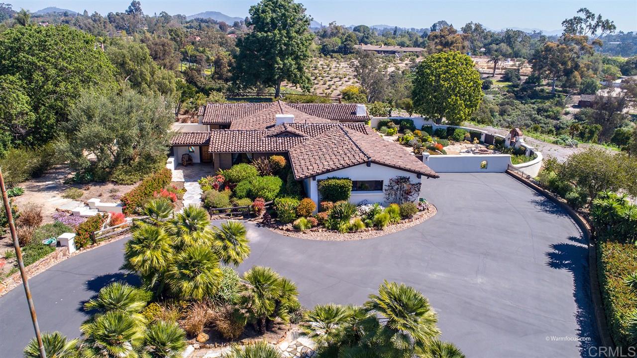 4860 La Jacaranda Rancho Santa Fe, CA 92067 - Photo 10 of 25