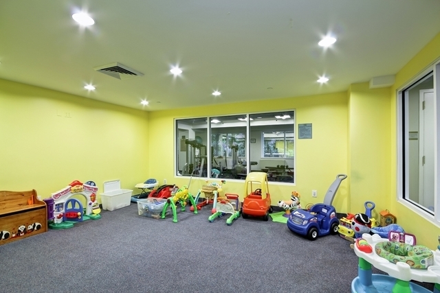 Schaefer Landing North 440 Kent Ave, Brooklyn, NY 11249 - Photo 6 of 13