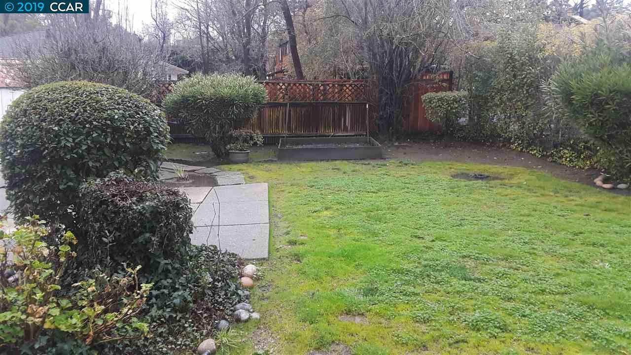 943 Mountain View Drive, Unit B Lafayette, CA 94549 - Photo 4 of 5