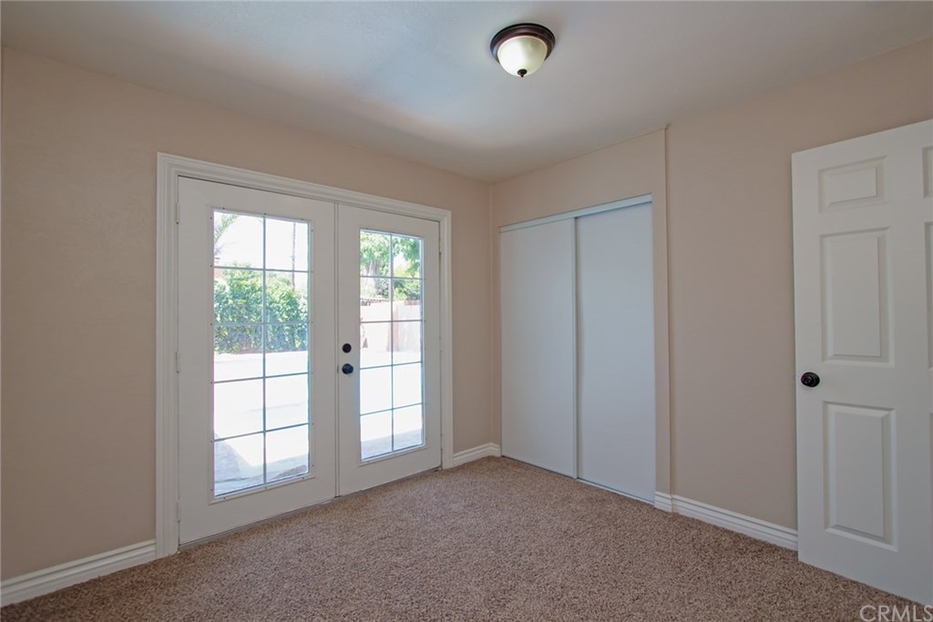 19340 Woodhill Street Rialto, CA 92376 - Photo 21 of 42