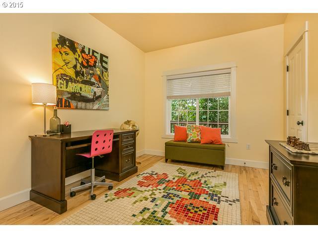 6917 Southwest 26th Avenue Portland, OR 97219 - Photo 16 of 16