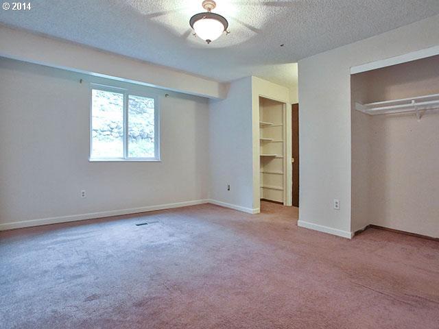 8245 Southwest Canyon Road Portland, OR 97225 - Photo 7 of 16 Gallery Image 7