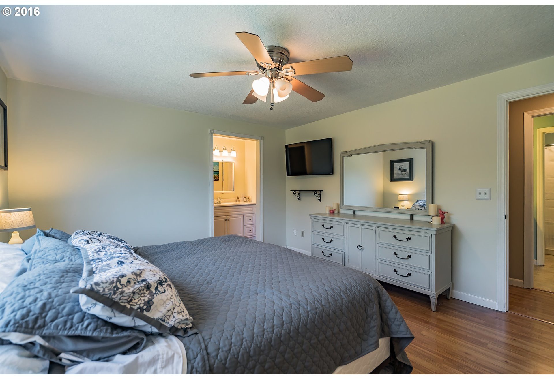 555 Southwest Willowbrook Drive Gresham, OR 97080 - Photo 22 of 29 Gallery Image 22