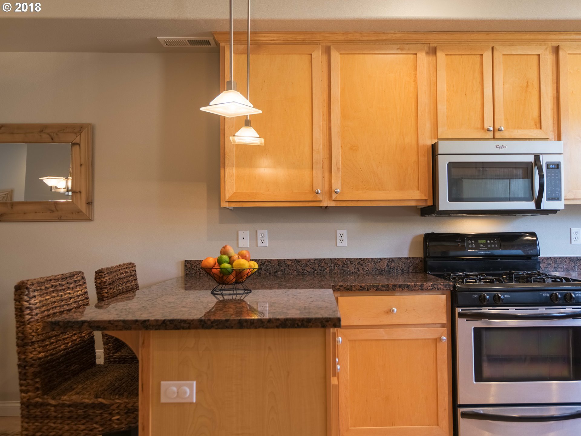 4922 Southwest View Point Terrace Portland, OR 97239 - Photo 11 of 32