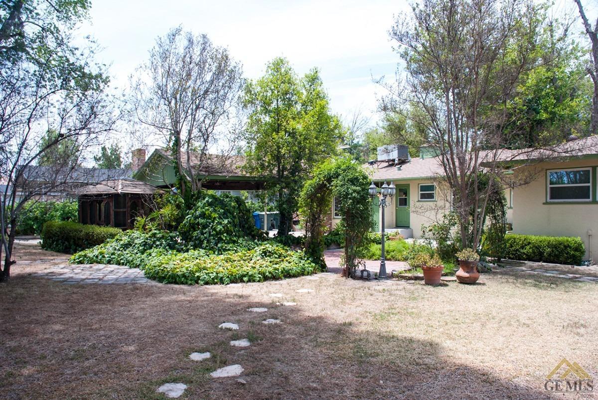1214 Baldwin Road Bakersfield, CA 93304 - Photo 5 of 13 Gallery Image 5