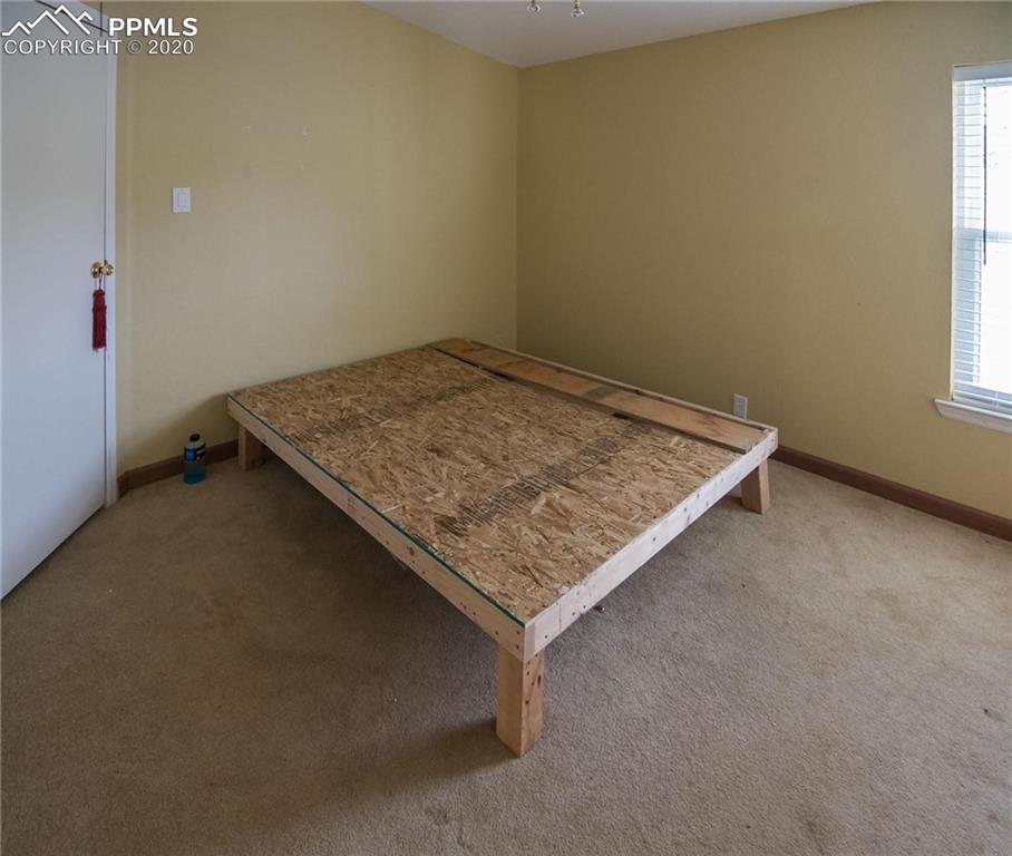 2084 Barrett Road Colorado Springs, CO 80926 - Photo 10 of 20