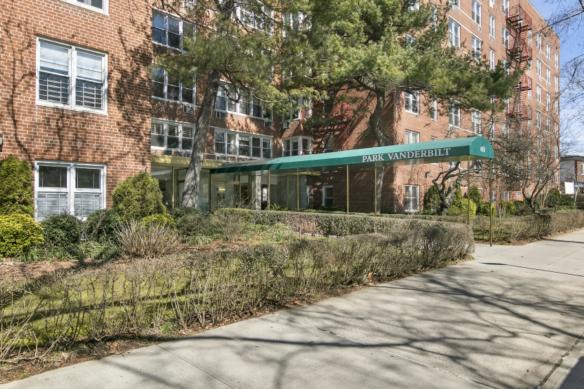 Park Vanderbilt 651 Vanderbilt St, Brooklyn, NY 11218 - Photo 3 of 5