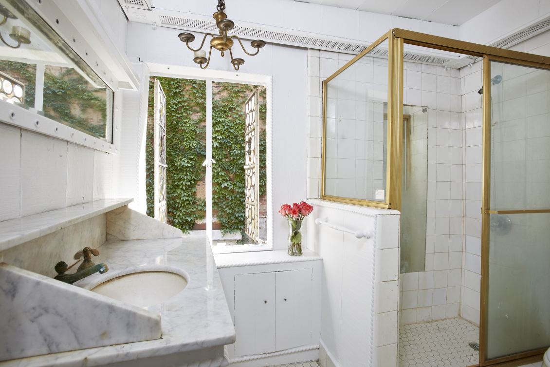 24 Commerce Street Manhattan, NY 10014 - Photo 5 of 9