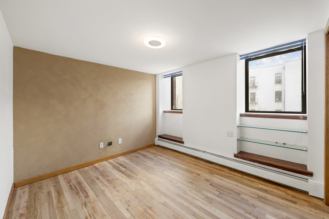 300 East 4th Street, Unit 3C Manhattan, NY 10009 - Photo 6 of 11