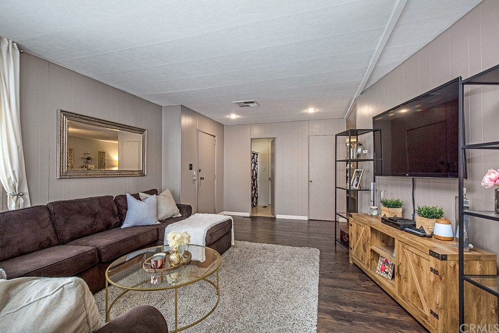 1630 Barranca Avenue, Unit 113 Glendora, CA 91740 - Photo 6 of 33