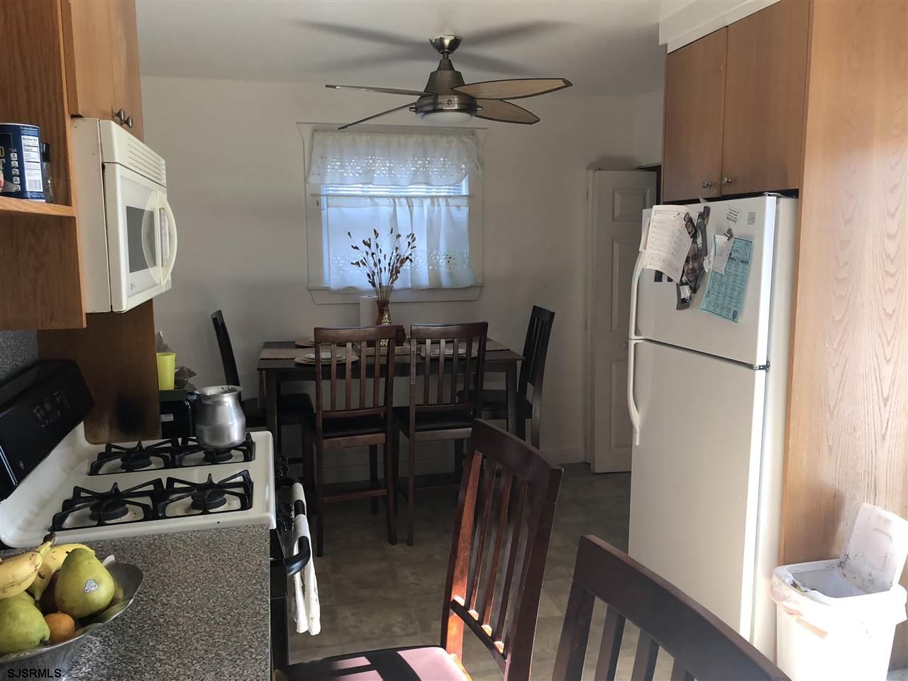 18 East Johnson Avenue Somers Point, NJ 08244 - Photo 4 of 10