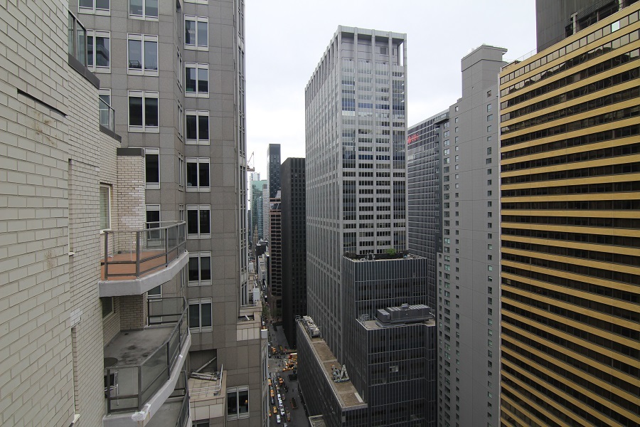 159 West 53rd Street, Unit 38C Manhattan, NY 10019 - Photo 6 of 11