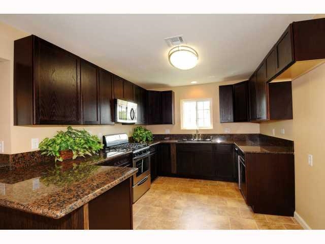 190 Monroe Street Oceanside, CA 92057 - Photo 2 of 15