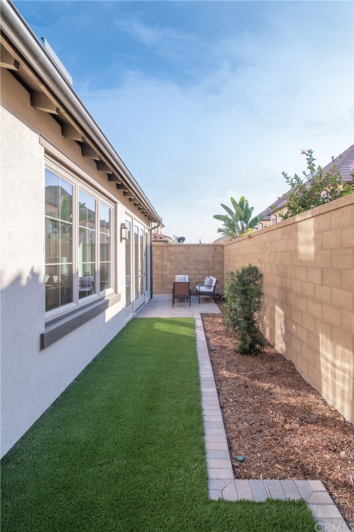 64 White Blossom Irvine, CA 92620 - Photo 4 of 31 Back