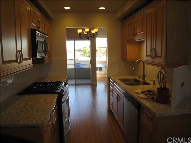 3307 Tempe Drive Huntington Beach, CA 92649 - Photo 22 of 36