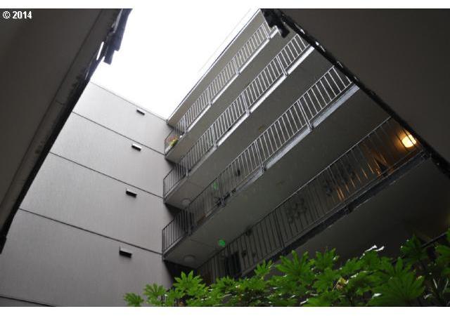 2020 Southwest Main Street, Unit 302 Portland, OR 97205 - Photo 11 of 11 Gallery Image 11