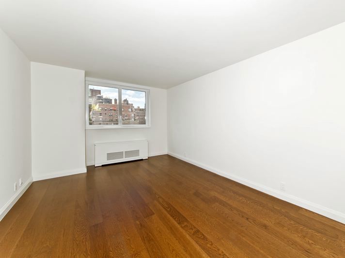 200 East 94th Street, Unit 1109 Manhattan, NY 10128 - Photo 7 of 20