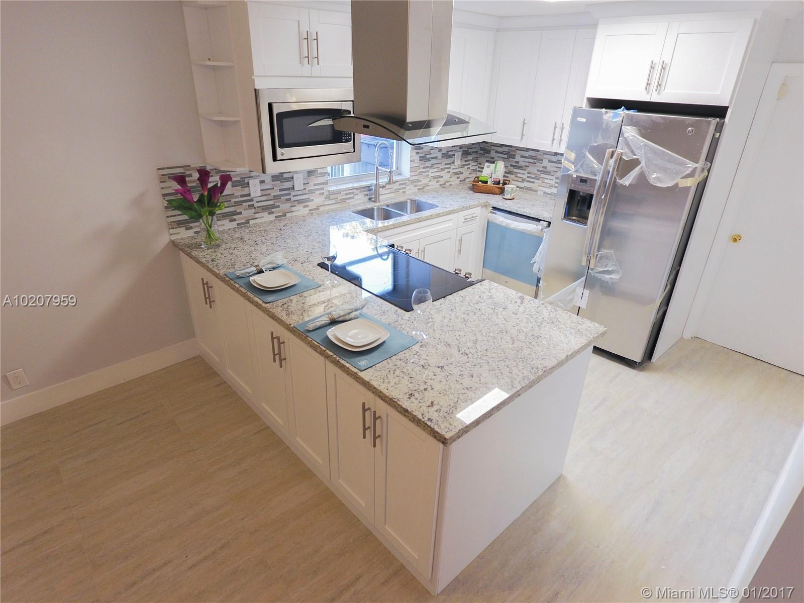 2536 Raleigh Street Hollywood, FL 33020 - Photo 6 of 32 Gallery Image 6