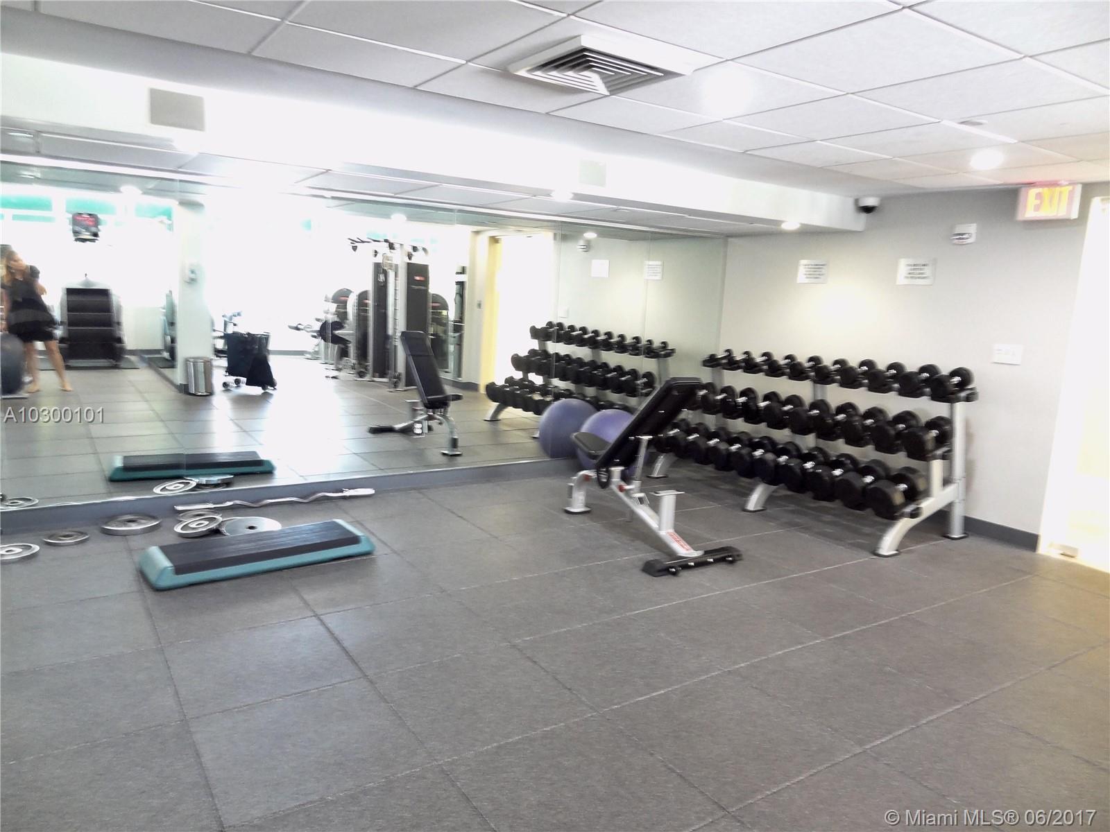 888 Brickell Key Drive, Unit 500 Miami, FL 33131 - Photo 24 of 28