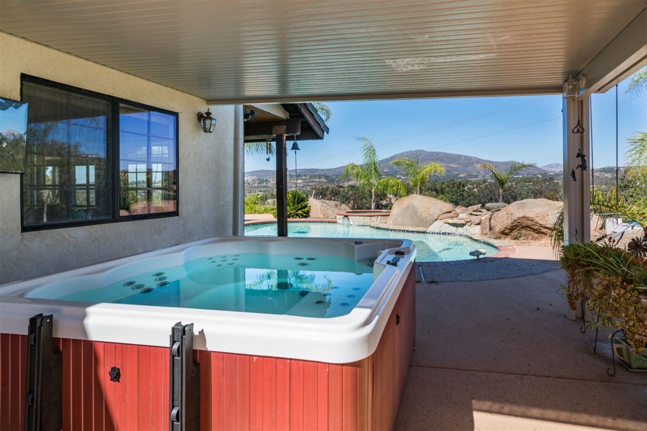 1165 Cleghorn Way Alpine, CA 91901 - Photo 12 of 25