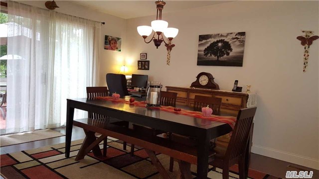 1098 Udall Road Bay Shore, NY 11706 - Photo 4 of 18 Gallery Image 4