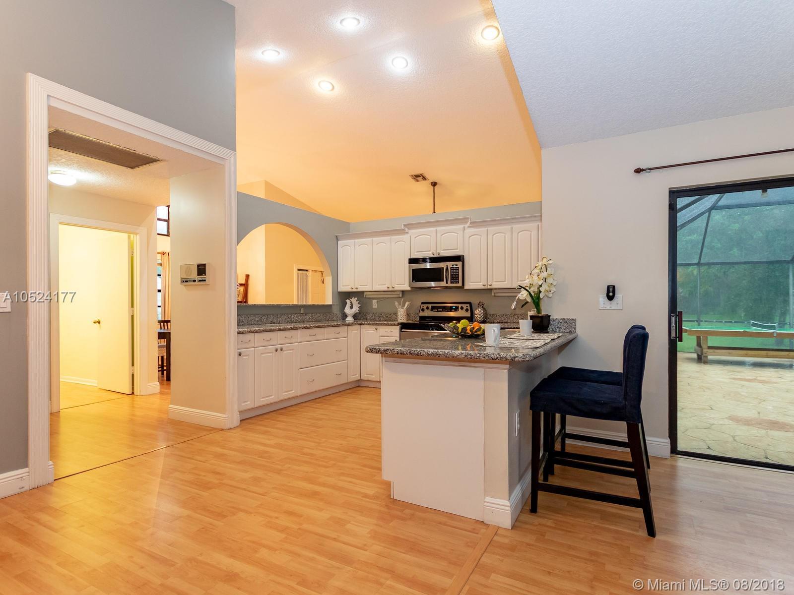 3044 Perriwinkle Circle Davie, FL 33328 - Photo 32 of 60