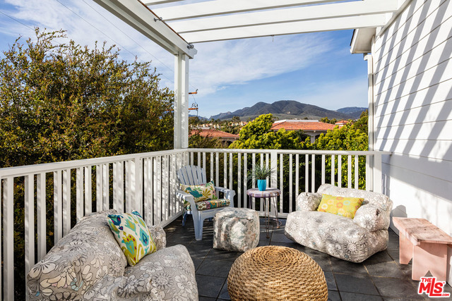 28930 Hampton Place Malibu, CA 90265 - Photo 26 of 34